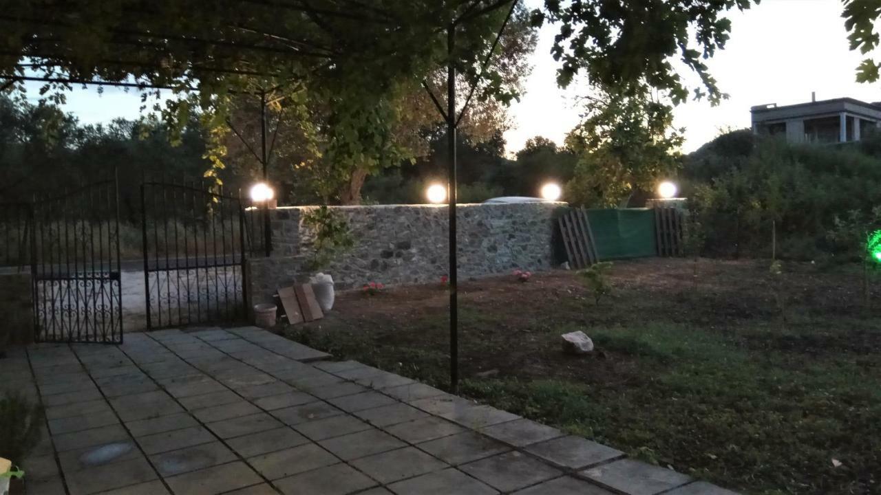 Country Village House Skala Mistegnon Экстерьер фото