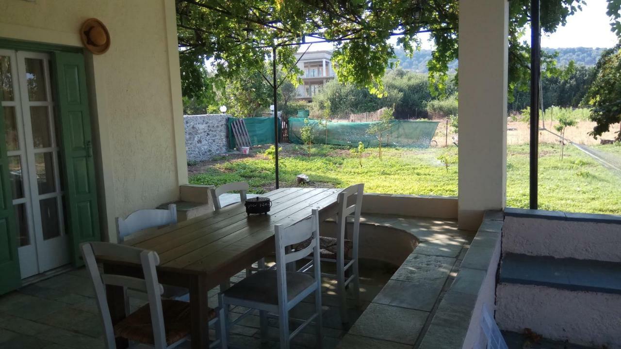 Country Village House Skala Mistegnon Экстерьер фото